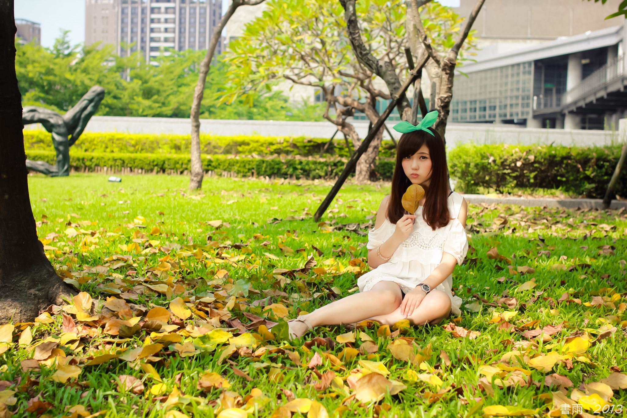 [Beautyleg番外篇]2013-09-14 敏敏国美馆外拍 1